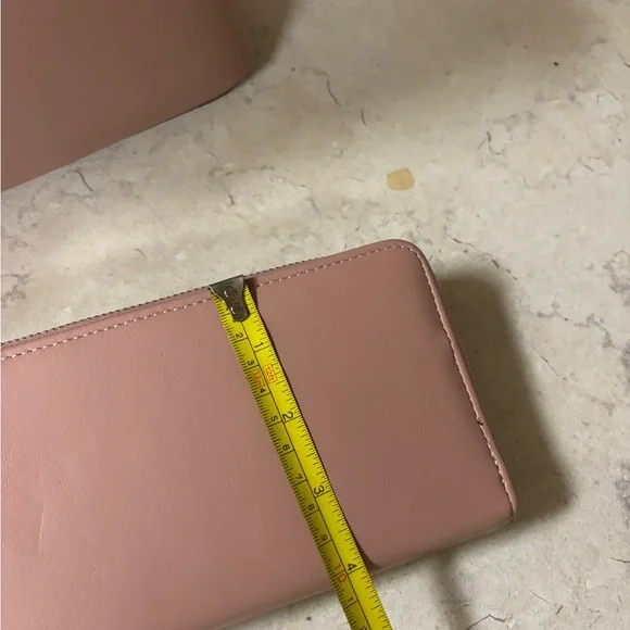 NWT AMERICAN BEE PINK FASHION VERSATILE CROSSBODY PURSE WITH WRISTLET/WALLET - Picture 7 of 10